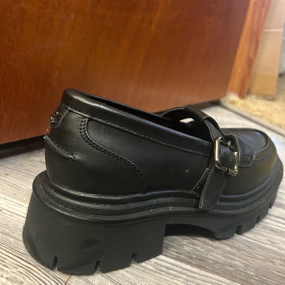 Payson Buckle Loafer - Picture 6 of 14
